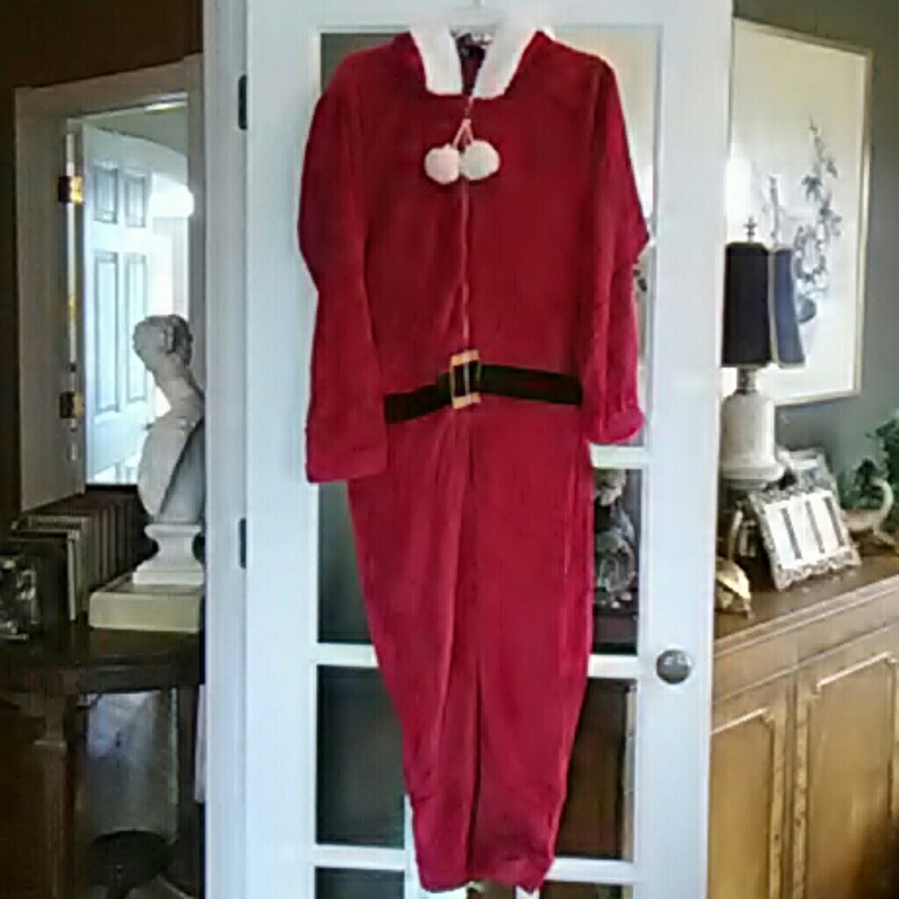 SOFT & COZY Hooded Holiday Onesie *